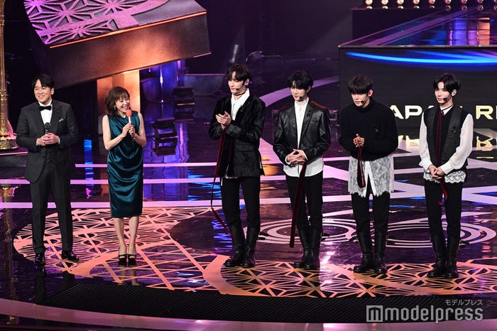 TOMORROW X TOGETHER(C)モデルプレス