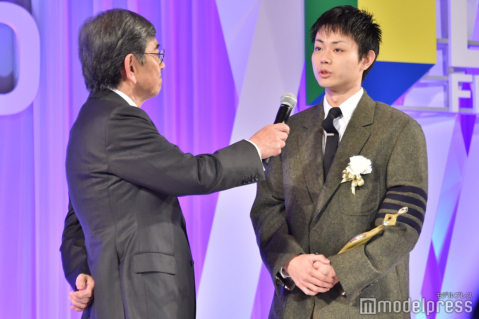 石坂浩二、菅田将暉 （C）モデルプレス