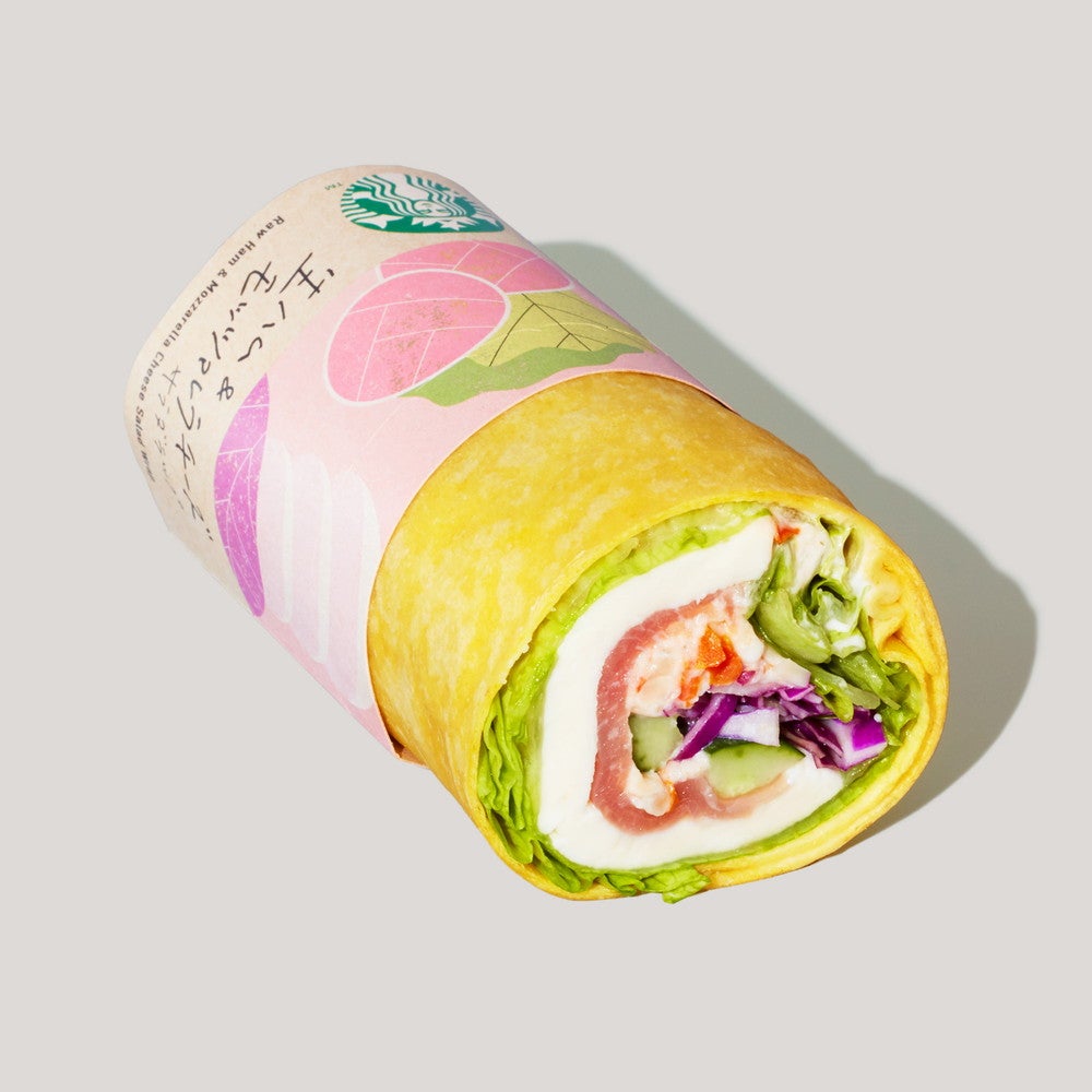 生ハム＆モッツァレラチーズ サラダラップ¥510／画像提供：スターバックス コーヒー ジャパン
