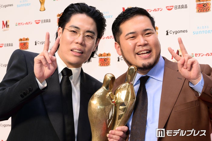 「M-1」連覇の令和ロマン・松井ケムリ「僕のパパは大和証券の副会長だぞ」賞金1000万全額ゲットで“奇跡のトントン”