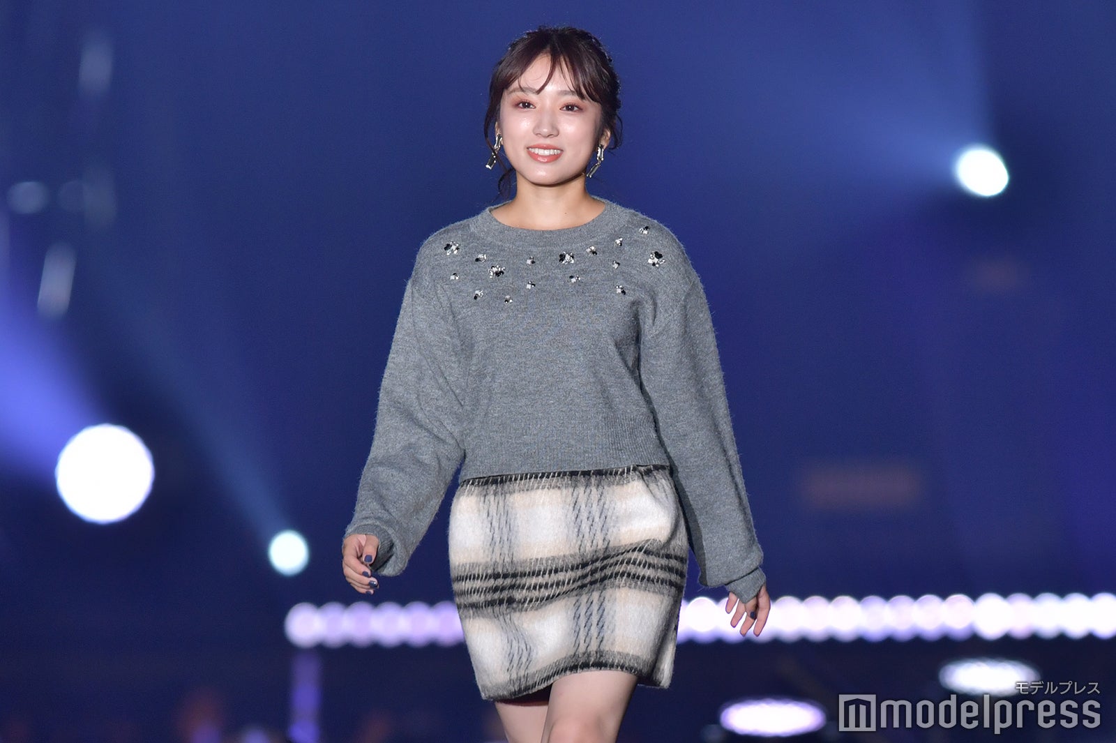 矢吹奈子（C）モデルプレス