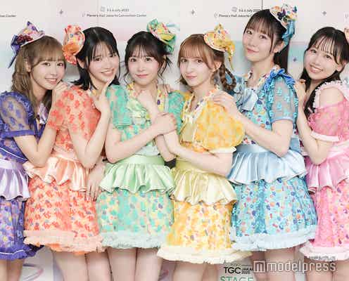 【どんな意味?】FRUITS ZIPPERがジャカルタライブで覚えた「ムナリ ドゥンガン イムット ヤ!」「マナスワラニャー!」