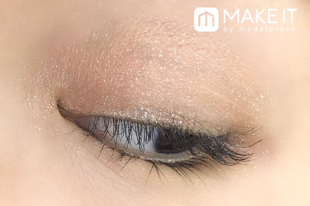 ケイト／ザ アイカラー／007 ライトコーラル 使用 (C)メイクイット