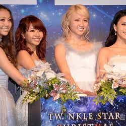 （左から）Shizuka、Aya、Ami、Erie