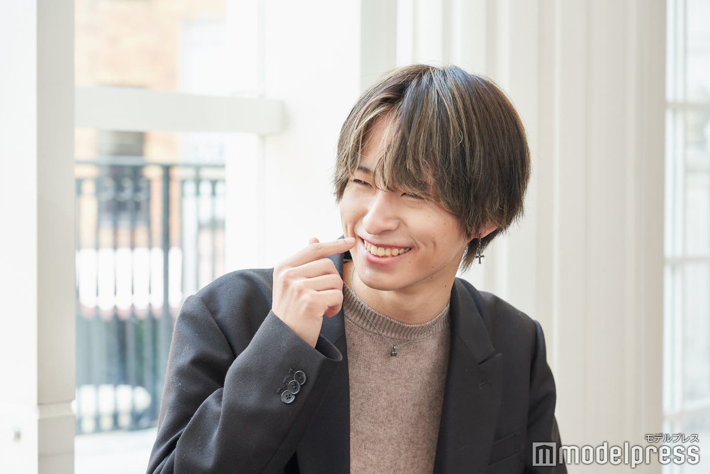 (C)モデルプレス