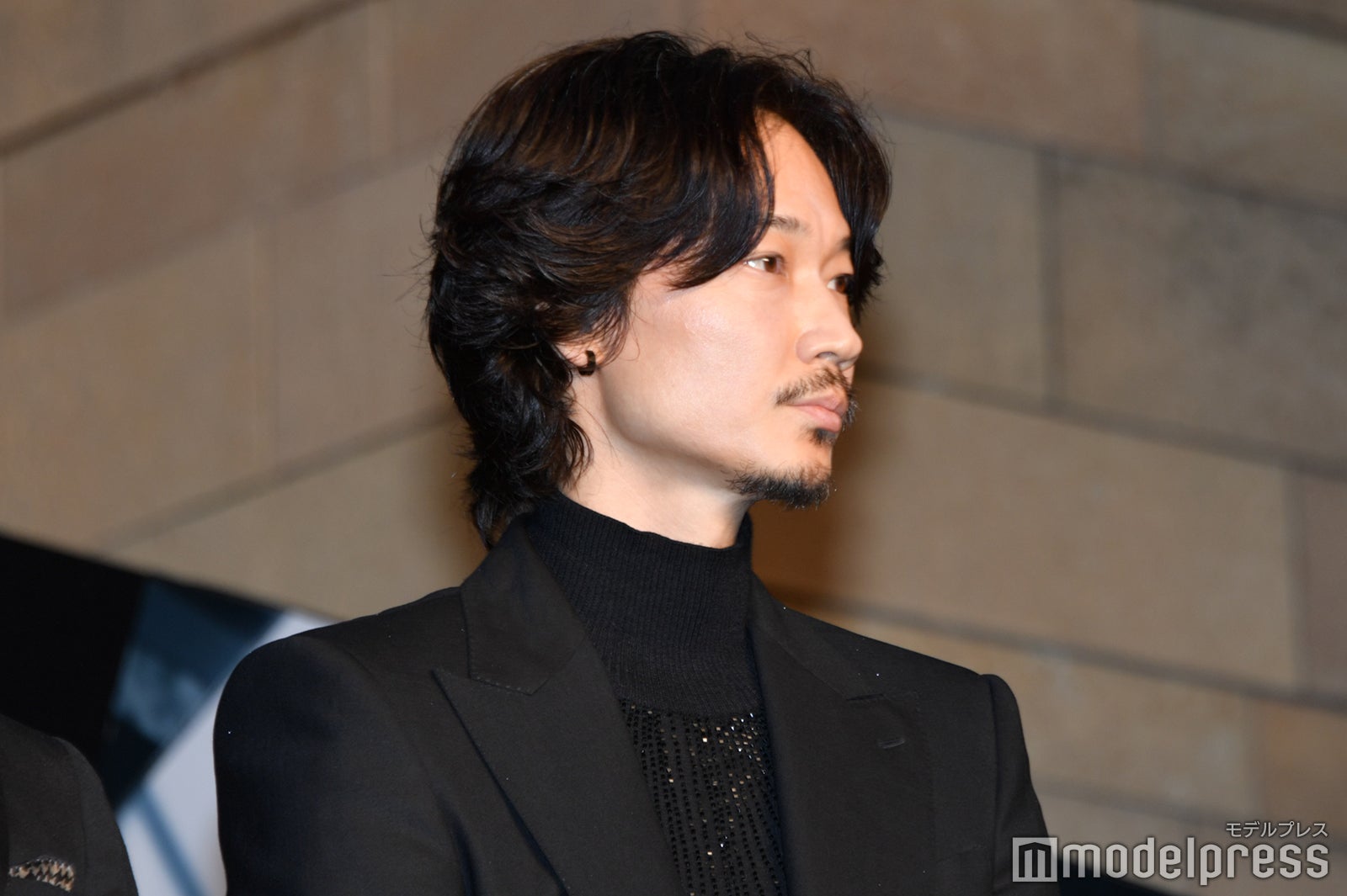 綾野剛（C）モデルプレス