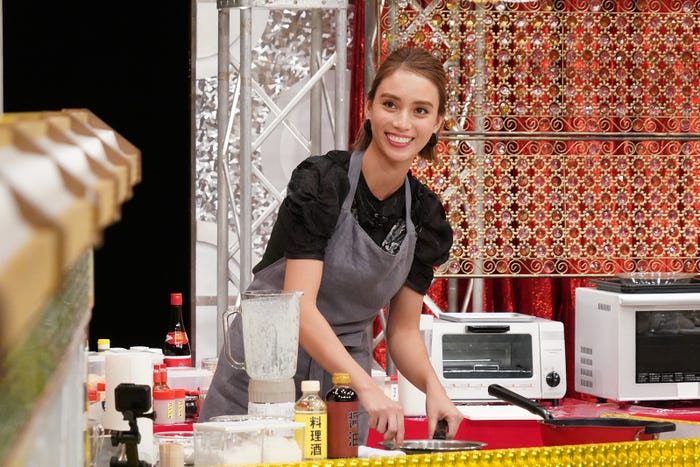 滝沢カレン(C)日本テレビ