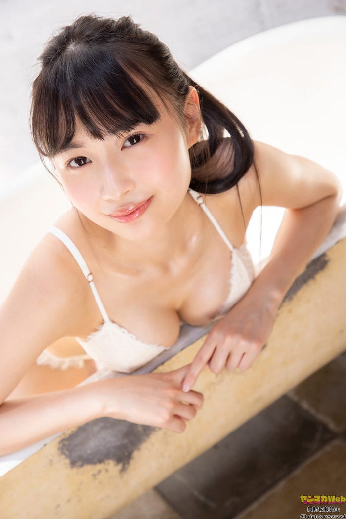 望月琉叶(C)田中智久/ヤンマガWeb