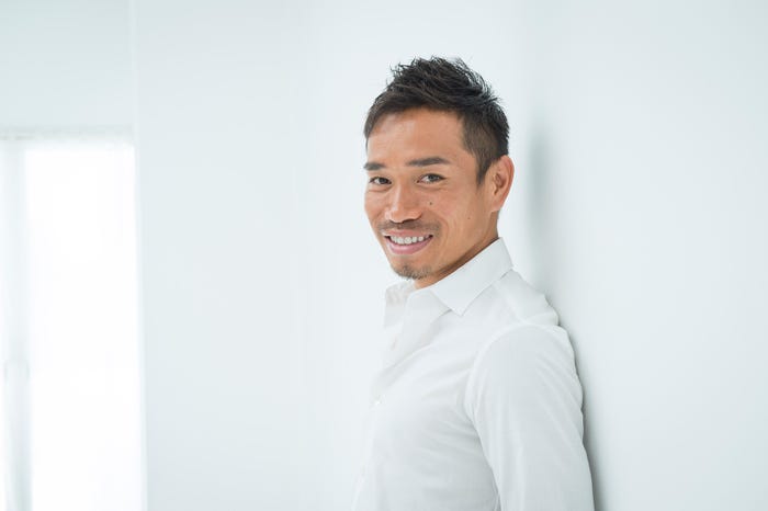 長友佑都:撮影/中島慶子(マガジンハウス)