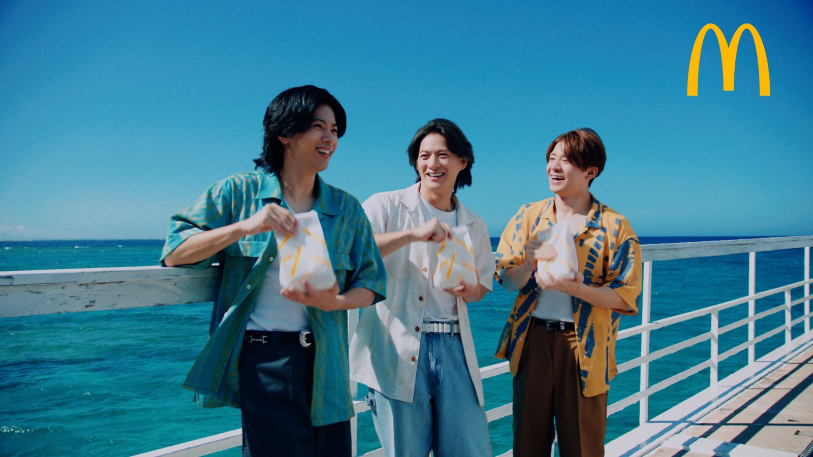 Number_i「めっちゃハワイやんバーガーズ篇」（提供写真）