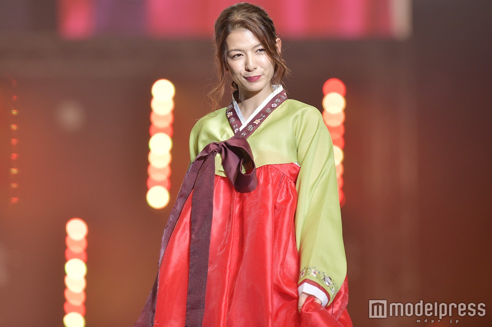 スザンヌ（C）モデルプレス