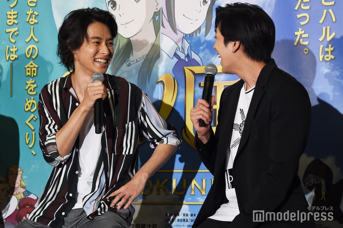 崎賢人&新田真剣佑(C)モデルプレス