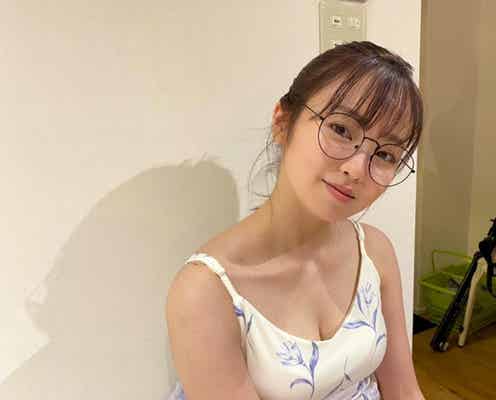 今泉佑唯、胸元チラ見せ“あざとすぎる”姿が話題 田中みな実らも驚き