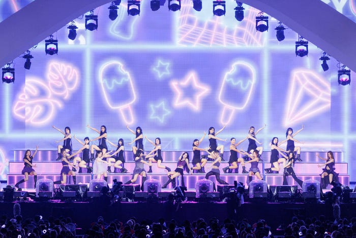 TWICE/撮影:田中聖太郎写真事務所