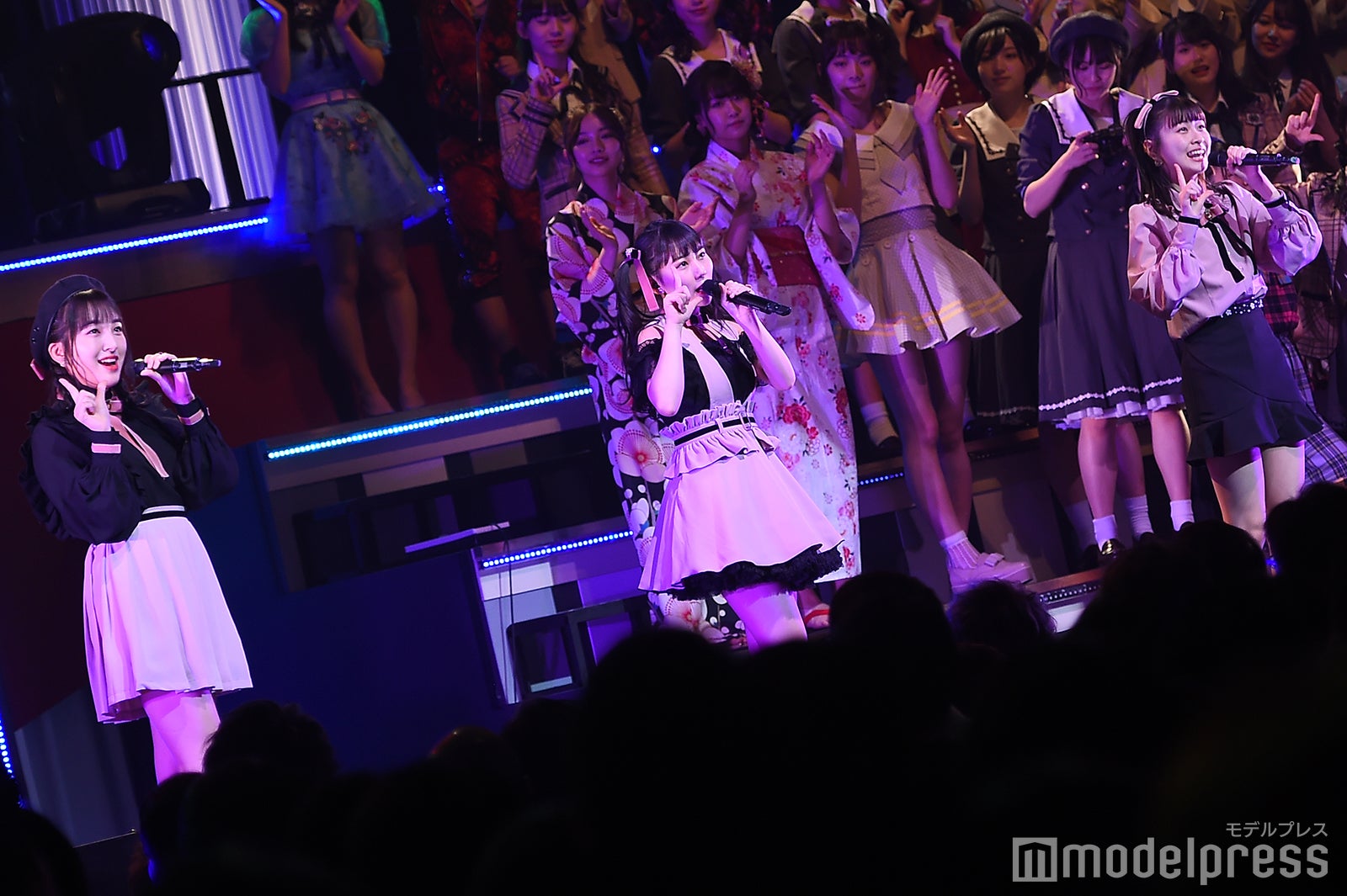 田島芽瑠、田中美久、松岡はな「AKB48グループリクエストアワー セットリストベスト100 2019」 （C）モデルプレス