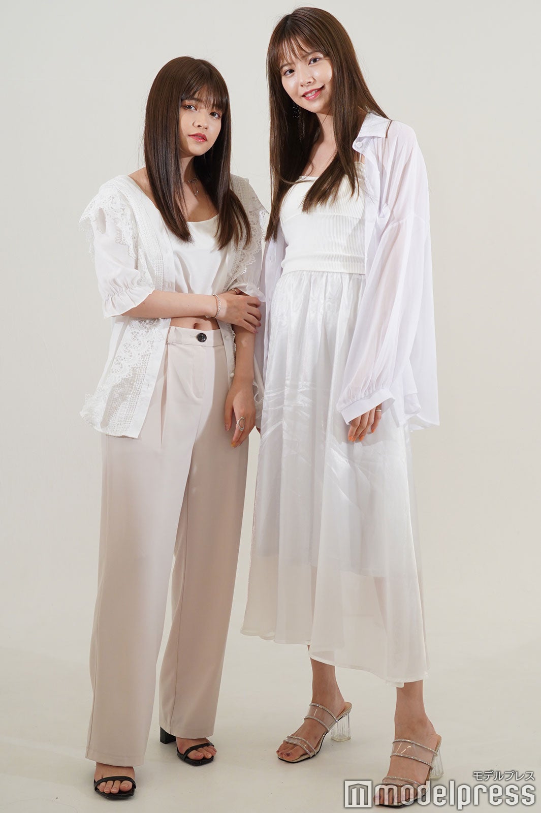 景井ひな、鈴木ゆうか（C）モデルプレス