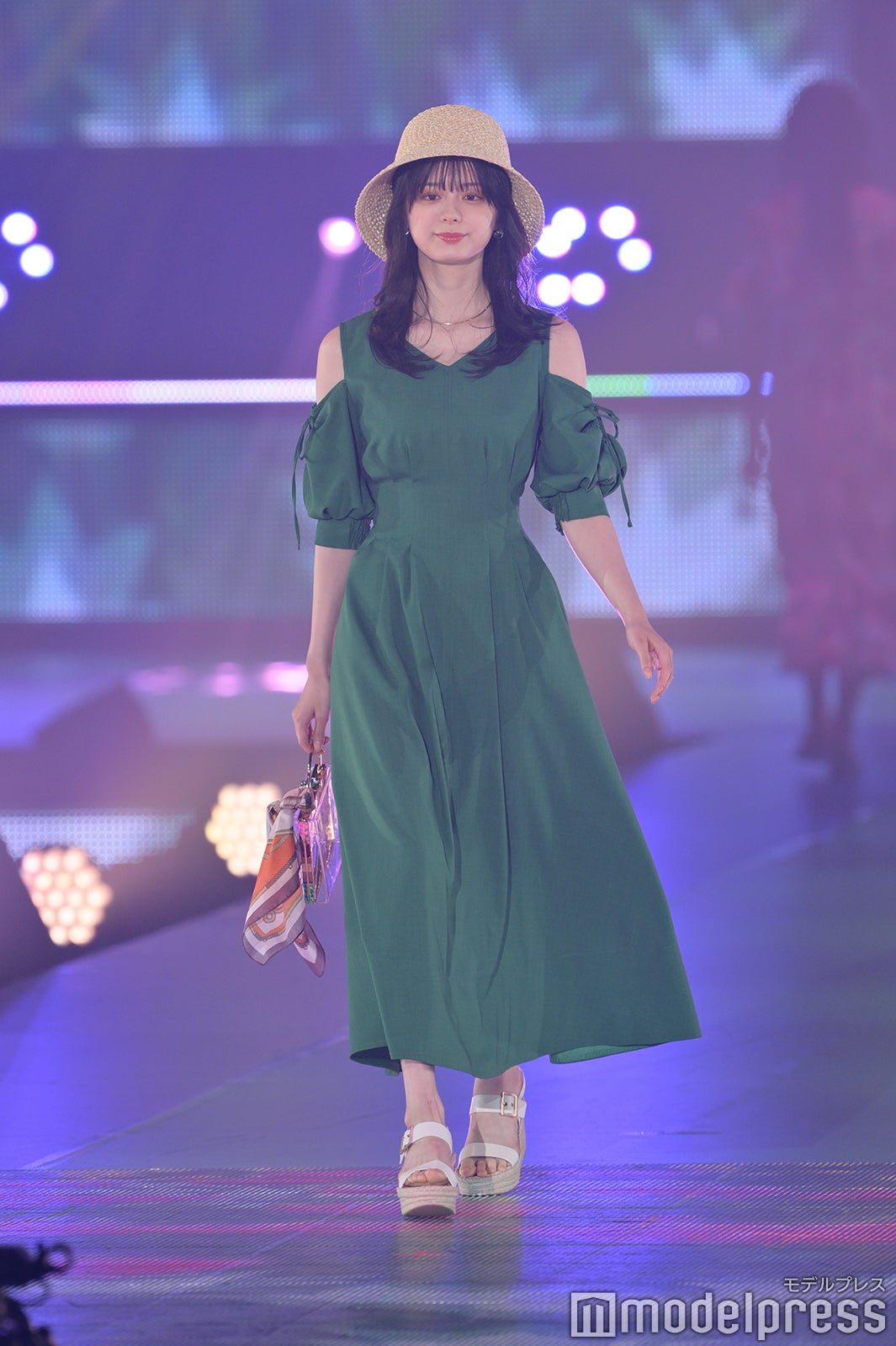 紺野彩夏（C）モデルプレス