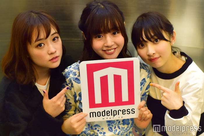 左から:大原櫻子、藤原さくら、家入レオ(C)モデルプレス