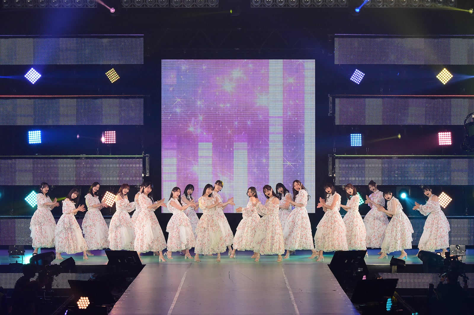 乃木坂46（C）Rakuten GirlsAward 2023 S／S