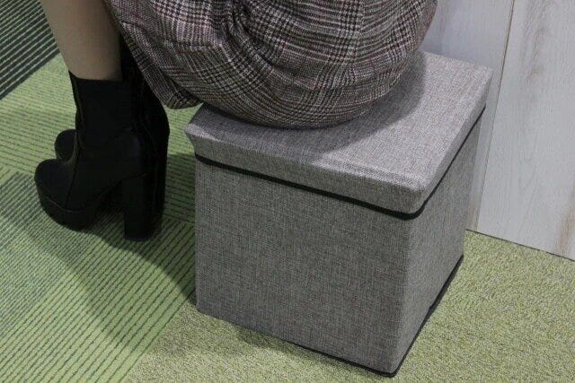 ダイソーの500円便利グッズ ダイソーの椅子になる収納スツール