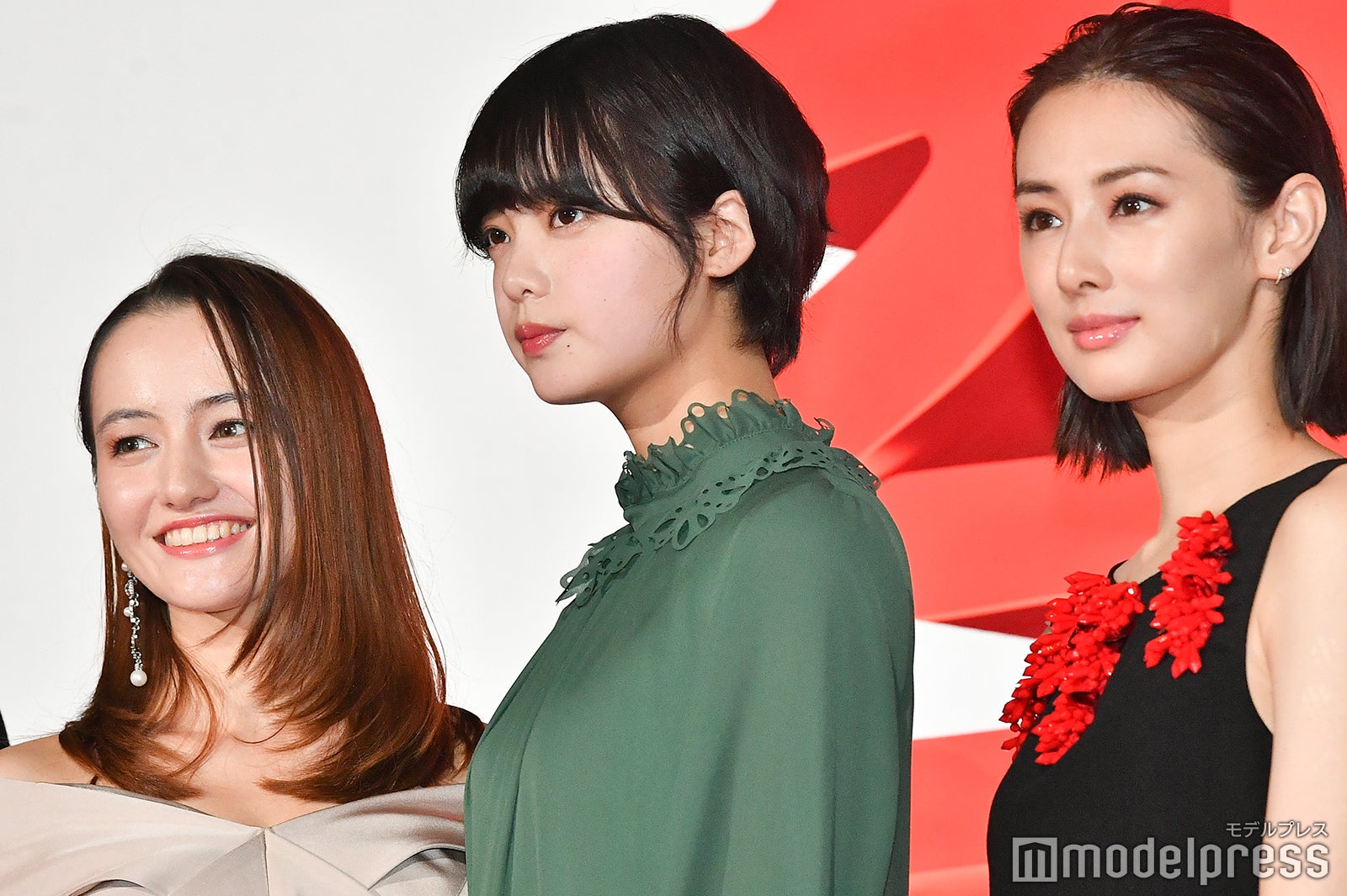 アヤカ・ウィルソン、平手友梨奈、北川景子（C）モデルプレス
