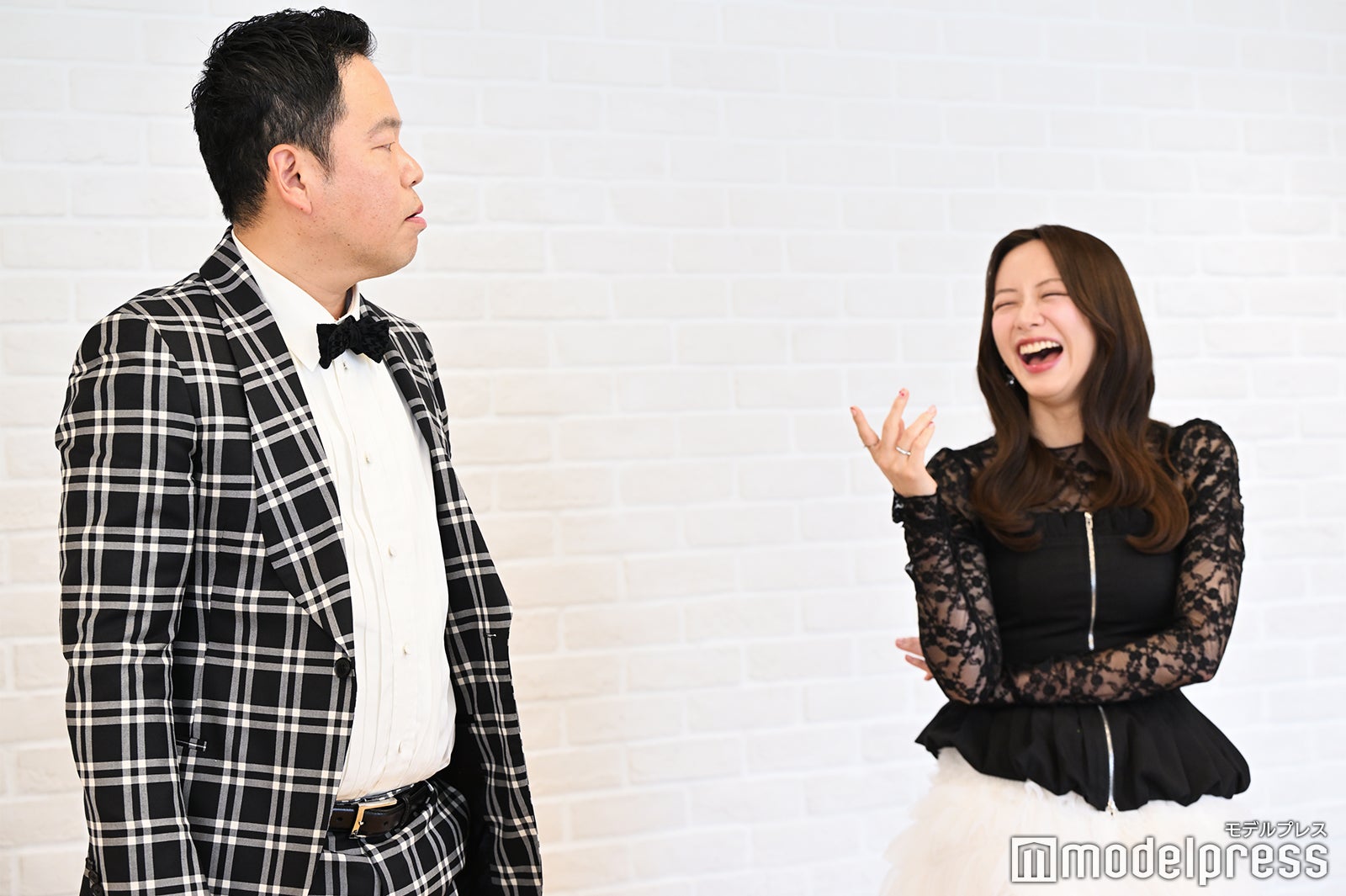 津田篤宏、森香澄（C）モデルプレス