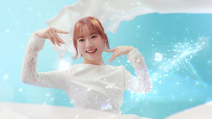 ME:I/新CM「特濃ワンダーランド 塩ミルク」篇より(提供写真)