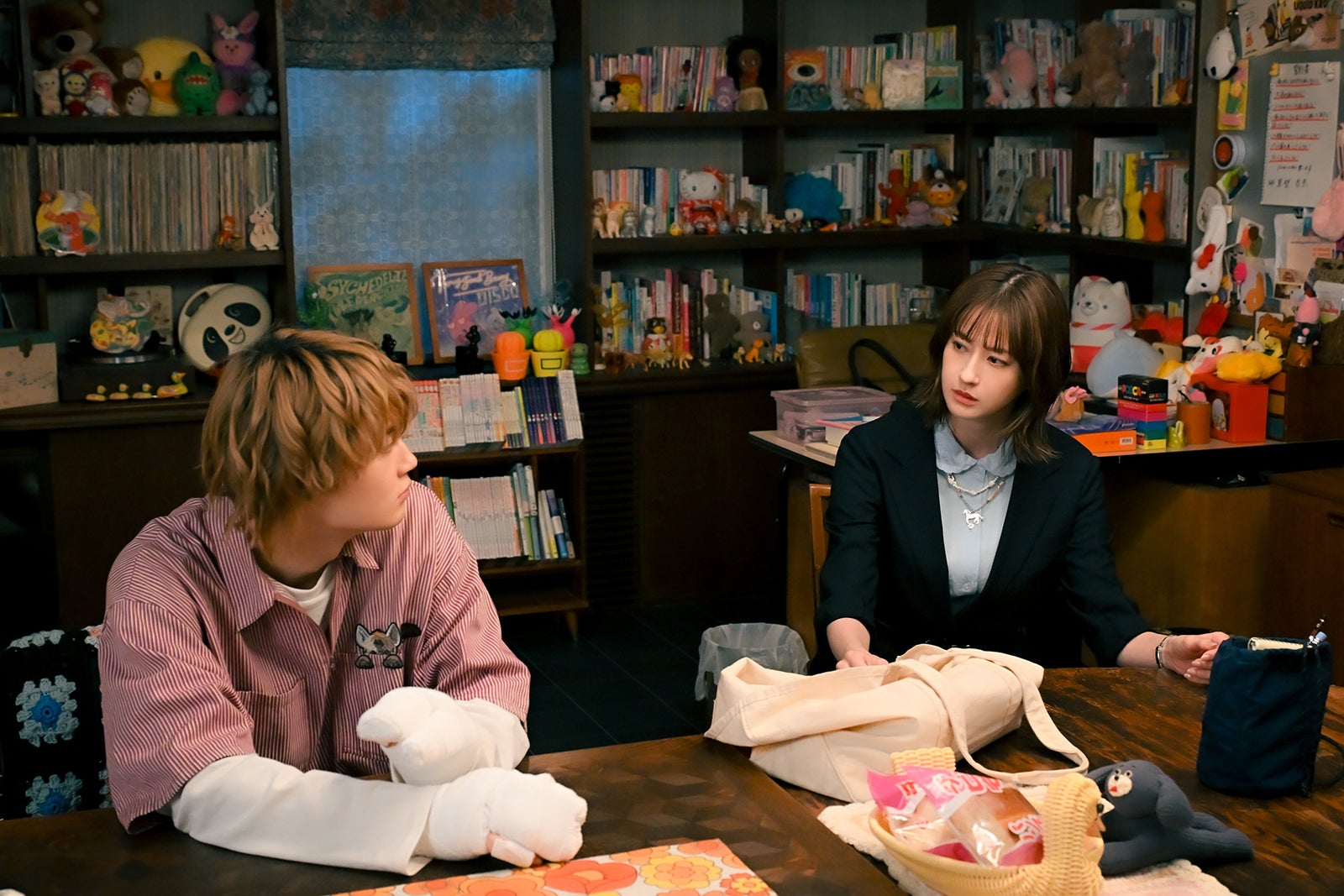 佐野勇斗、松本若菜（C）TBS