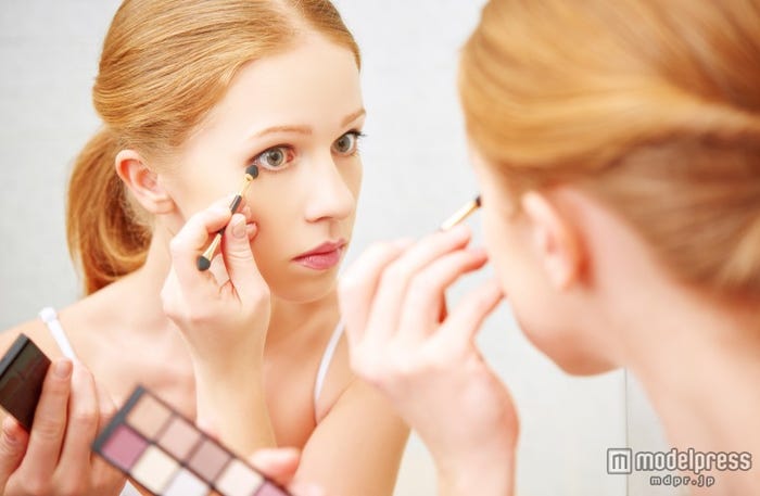 気持ち新たに出会いを求めるのも一つの手(Photo by evgenyatamanenko)