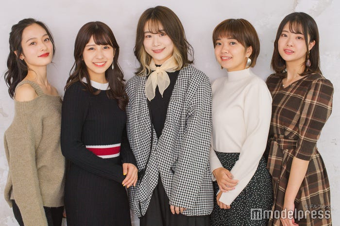 「ミス東大2020」ファイナリスト(左から)神谷明采さん、岡田美里さん、根本朱里さん、田村華子さん、山田杏奈さん(C)モデルプレス