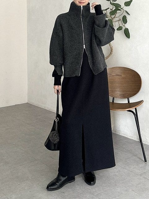 黒ワンピースコーデ4