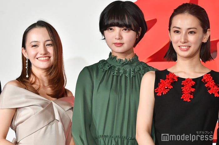 アヤカ・ウィルソン、平手友梨奈、北川景子 (C)モデルプレス