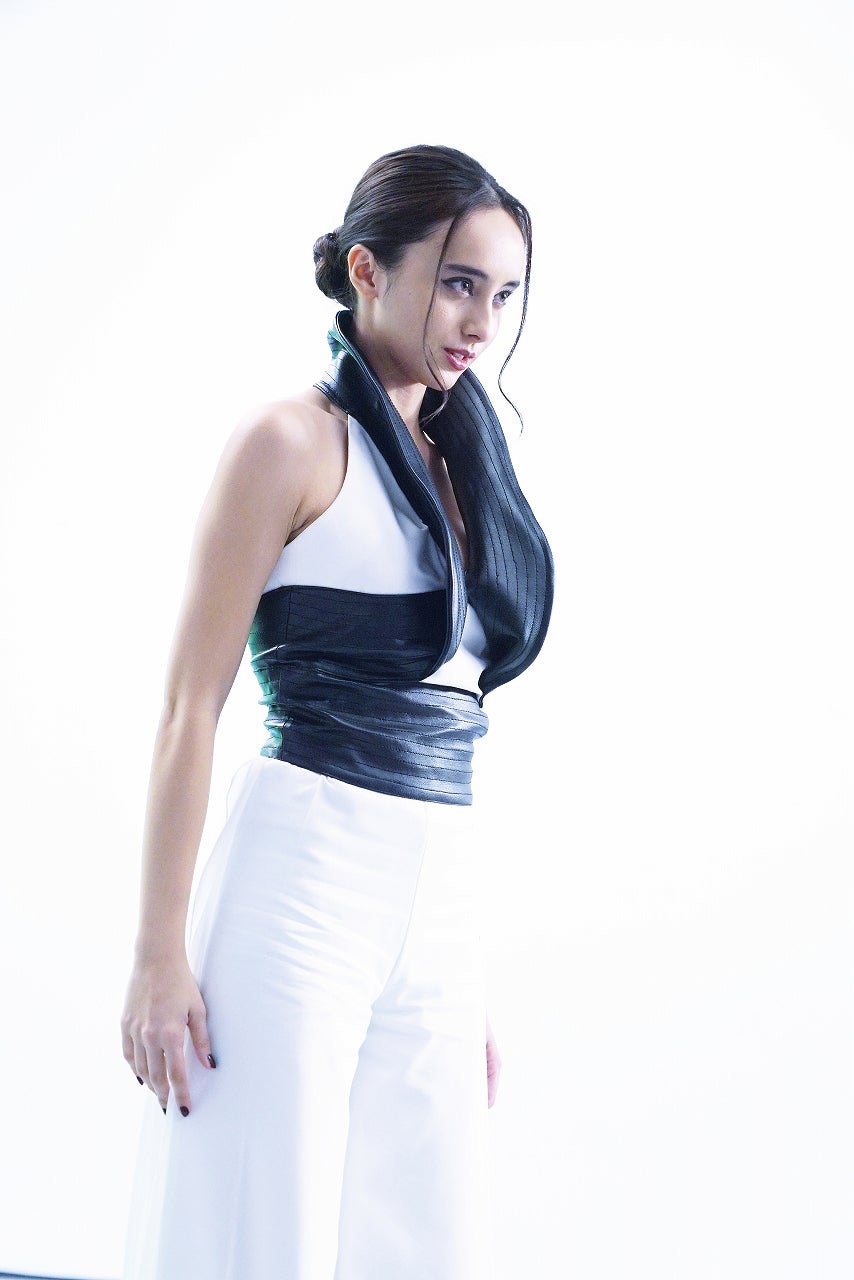 石田ニコル（C）2016「CUTIE HONEY-TEARS-」製作委員会