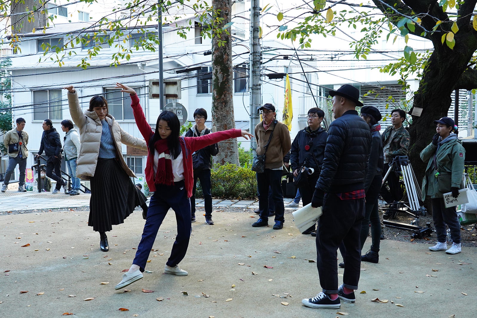 草なぎ剛、服部樹咲／映画『ミッドナイトスワン』撮影風景 （C）2020 Midnight Swan Film Partners