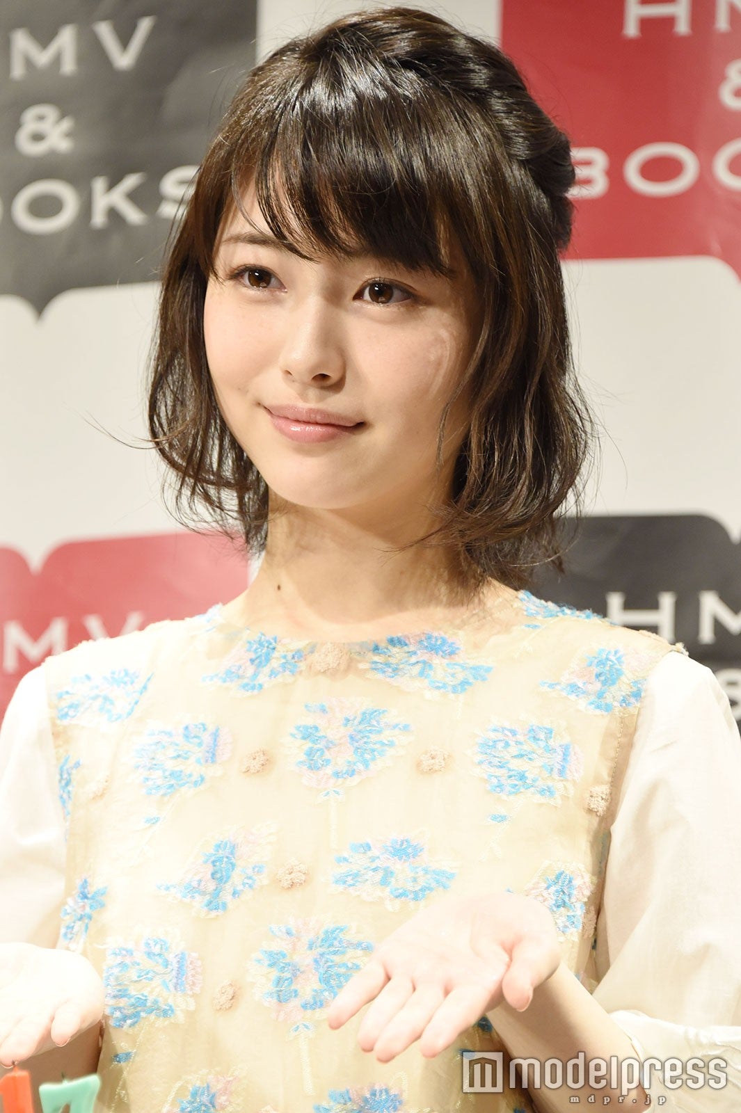 浜辺美波（C）モデルプレス