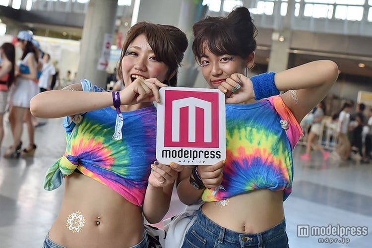 画像11 13 アリアナ グランデのキュートな魅力に夢中 華やかファッションでサマソニ彩る Summer Sonic 15来場者スナップ モデルプレス