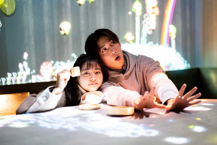 吉田伶香、りゅうと「恋とオオカミには騙されない」第2話(C)AbemaTV, Inc.