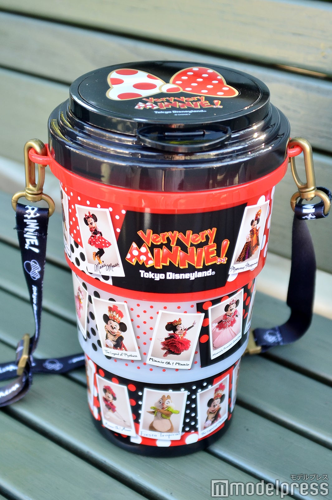 ポップコーン、バケット付き（2300円）（C）モデルプレス（C）Disney