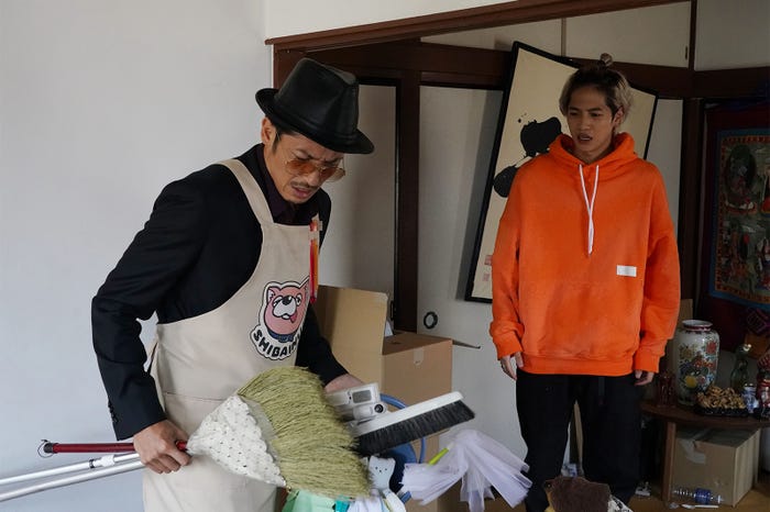 玉木宏、志尊淳「極主夫道」第4話より(C)日本テレビ・読売テレビ