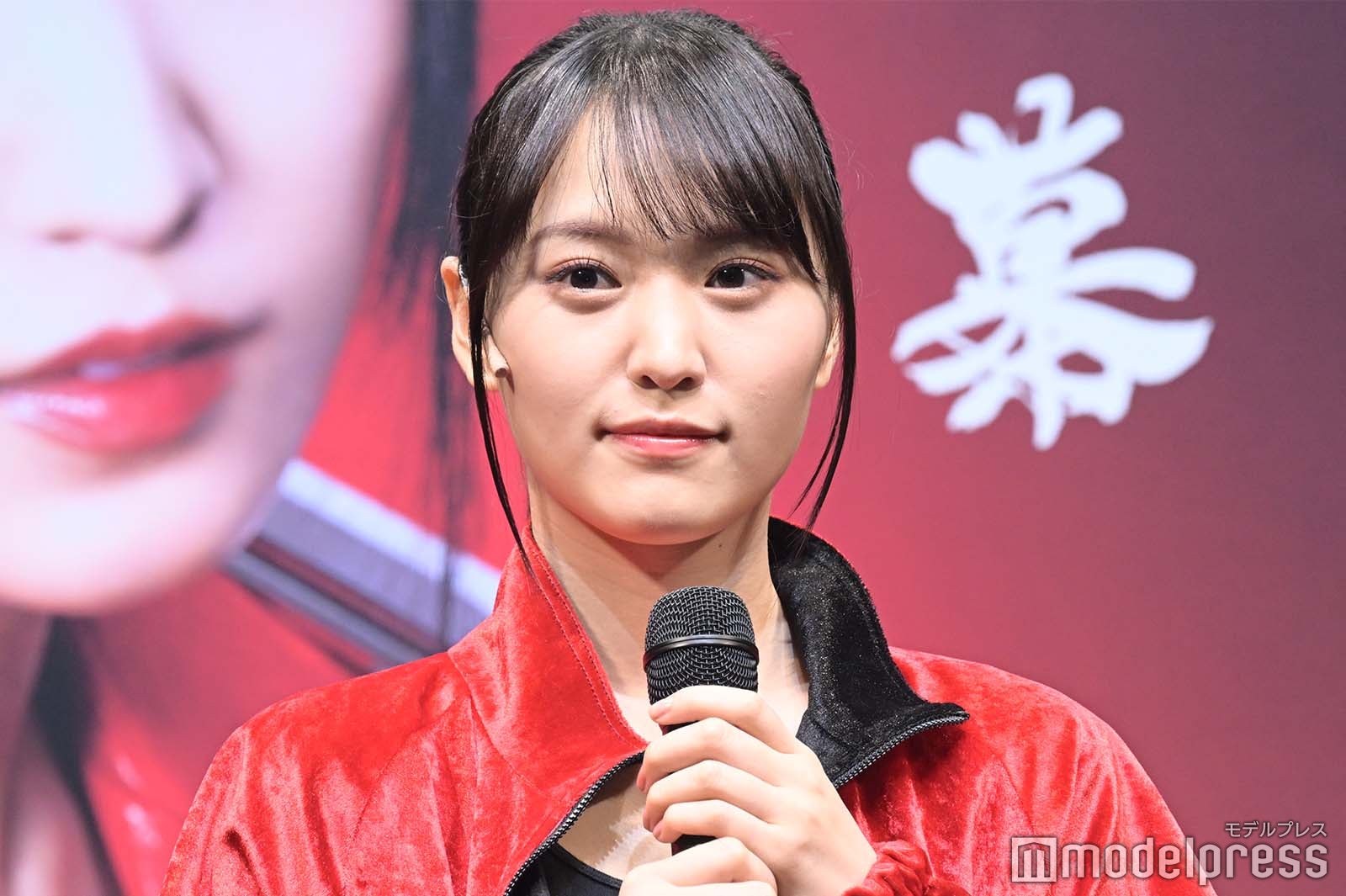 菅井友香 （C）モデルプレス