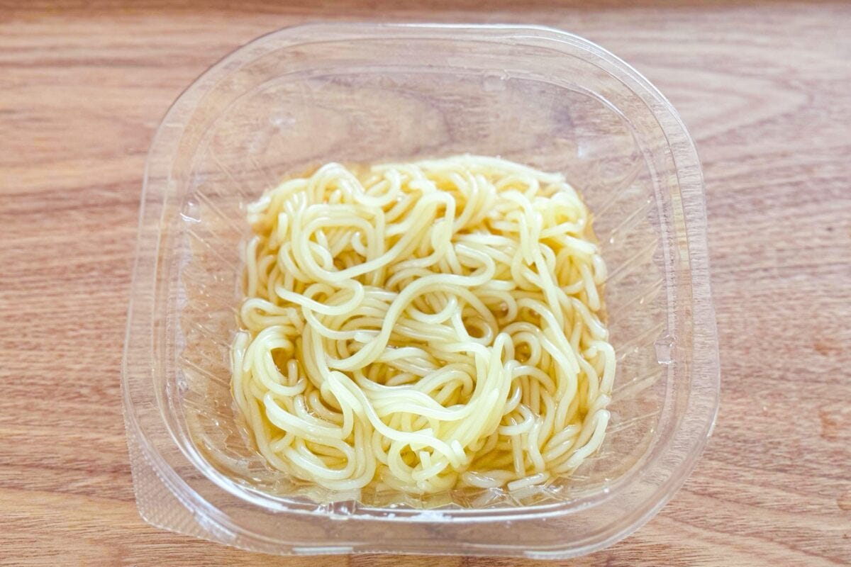ローソン「盛岡風冷麺」