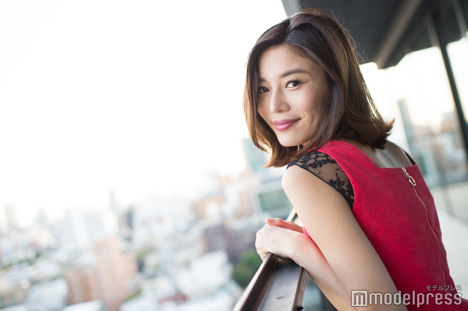 島袋聖南 （C）モデルプレス