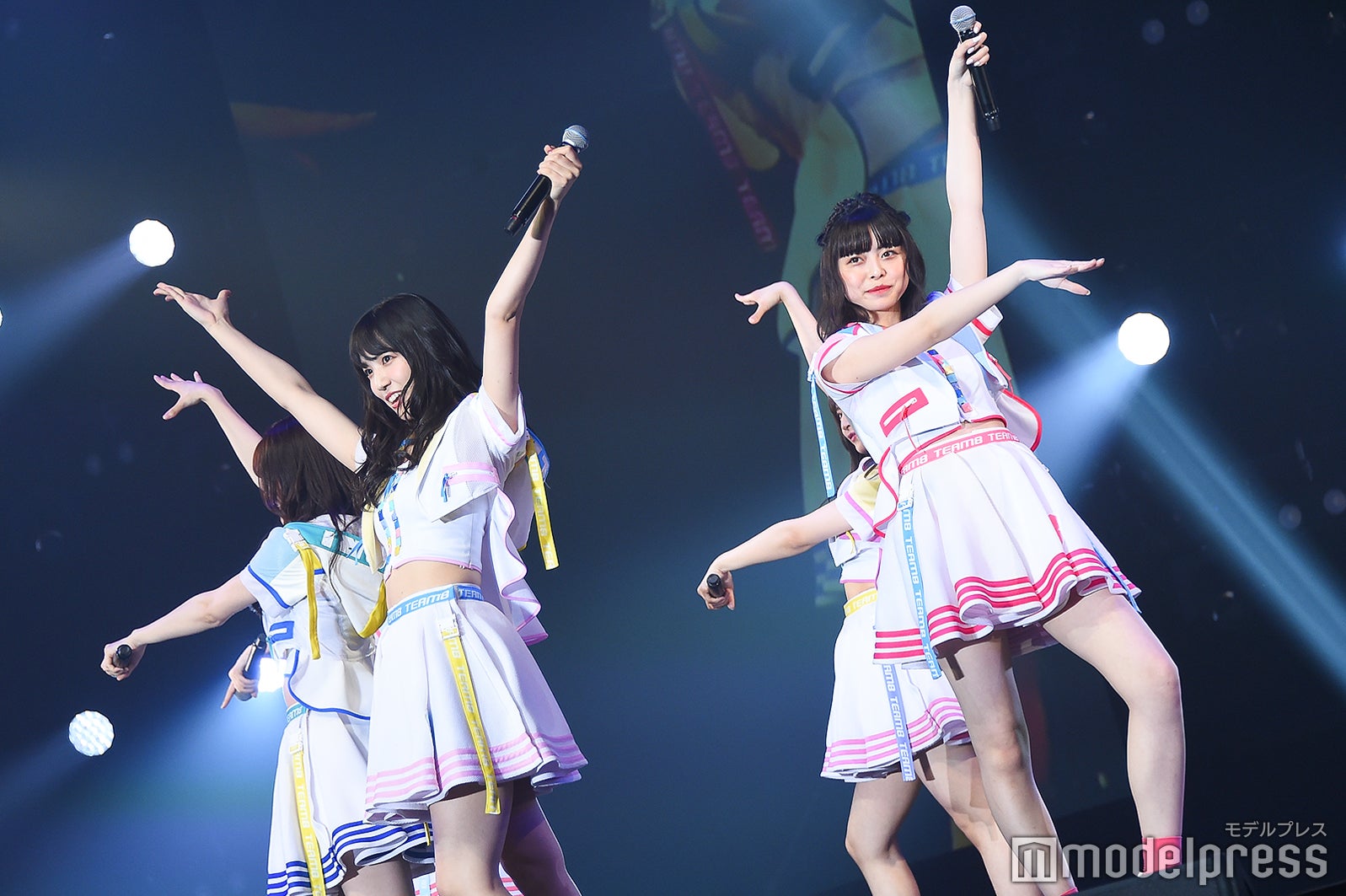 AKB48 Team8（C）モデルプレス