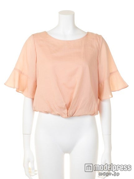 フリル袖ブラウス「Noela」9,720円(税込)