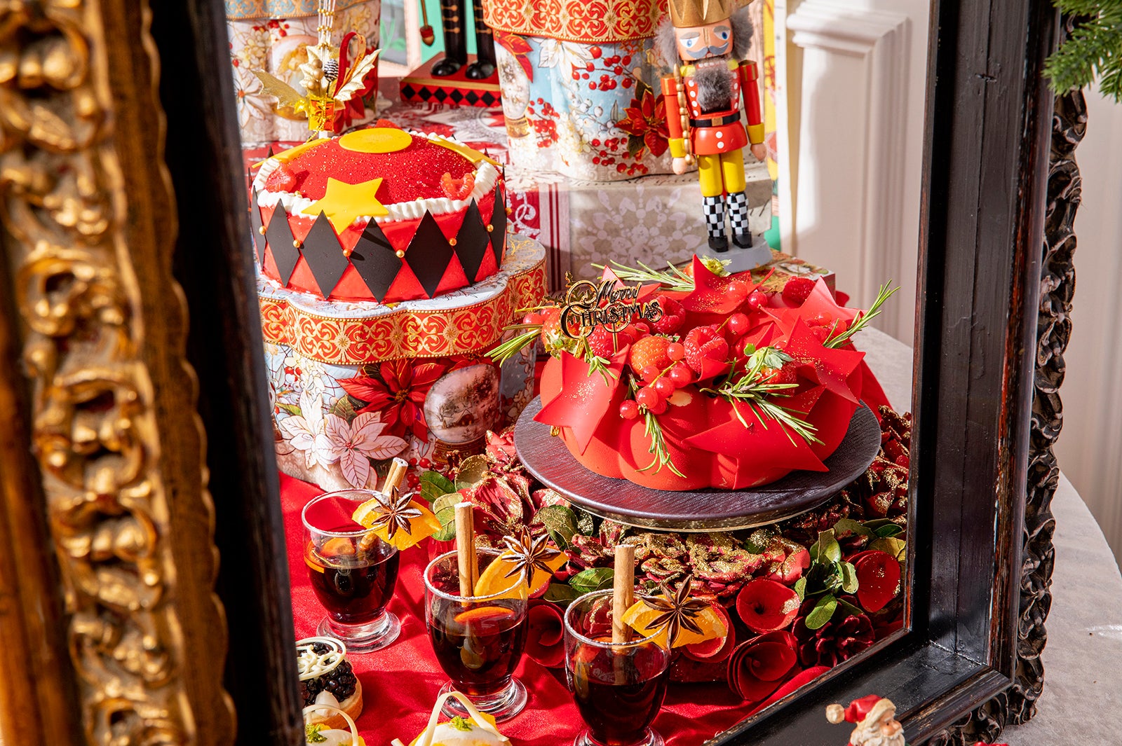 クリスマス マジカル・ウィンドー／画像提供：ヒルトン東京