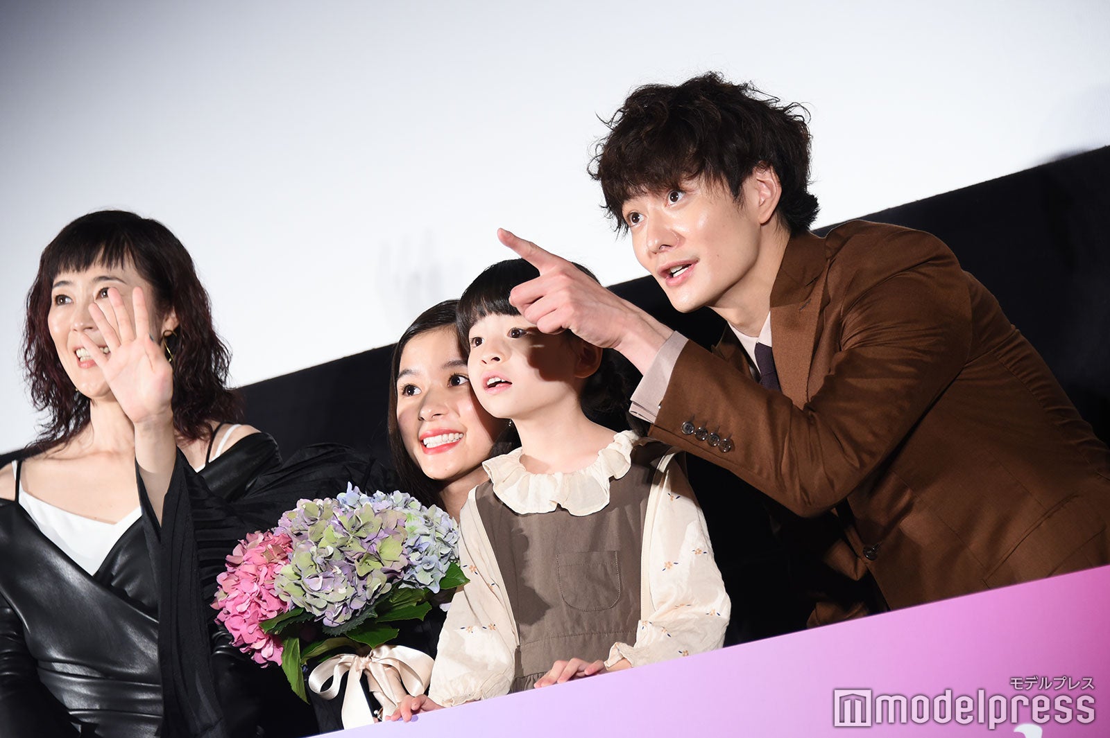 寺島しのぶ、芳根京子、鈴木咲、岡田将生（C）モデルプレス