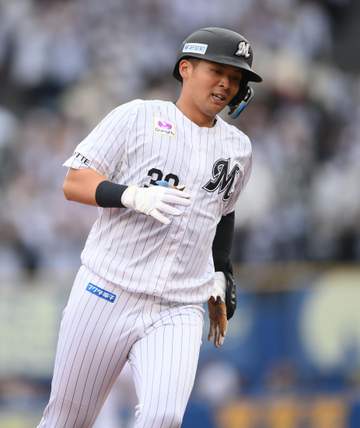 「ロマン弾だったな」ロッテ・井上広大が移籍後初本塁打 昨年現役ドラフトで阪神から移籍 期待の長距離砲の一発にネット沸く「エグい」「ちょっと泣いた」