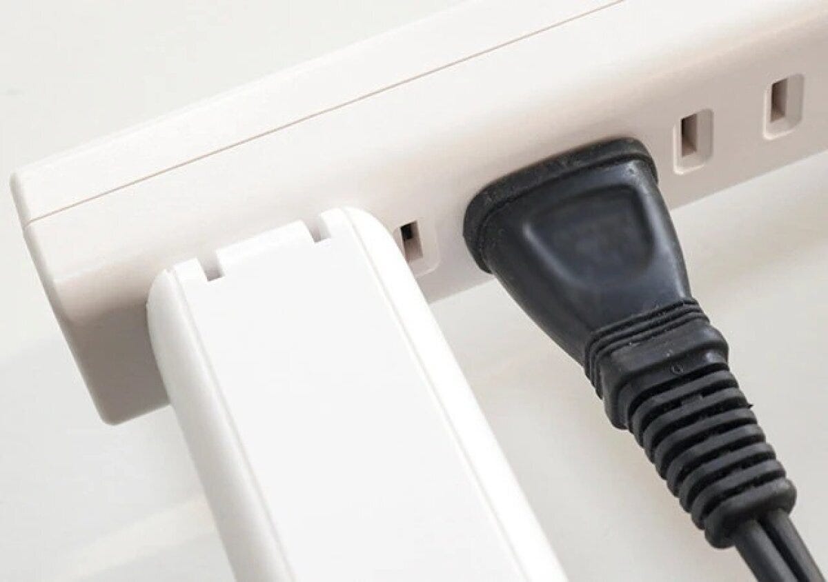 ダイソー　フリーコンセントコード　使用例