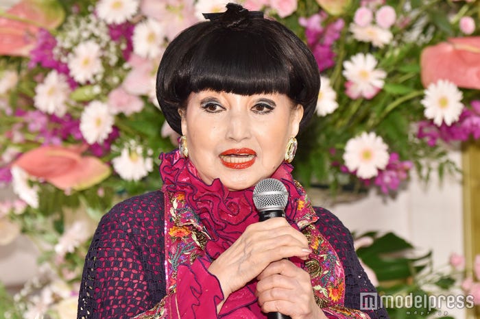 徹子の部屋 テーマ曲には歌詞があった 黒柳徹子の秘話に驚きの声殺到 モデルプレス 徹子の部屋 テーマ曲には歌詞があった 黒柳徹子の秘話に驚きの声殺到 モデルプレス
