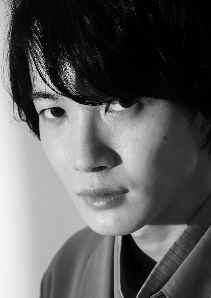 格安SALEスタート！ 神木隆之介、志田未来と久々再会で対談＆本郷奏多とは アート・デザイン・音楽